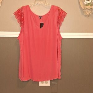 Women's Barbue Hot Pink Lace Sleeve Top